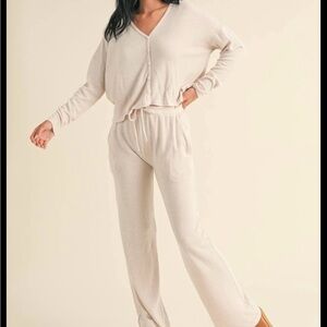Women's Cozy Cream Lounge Set